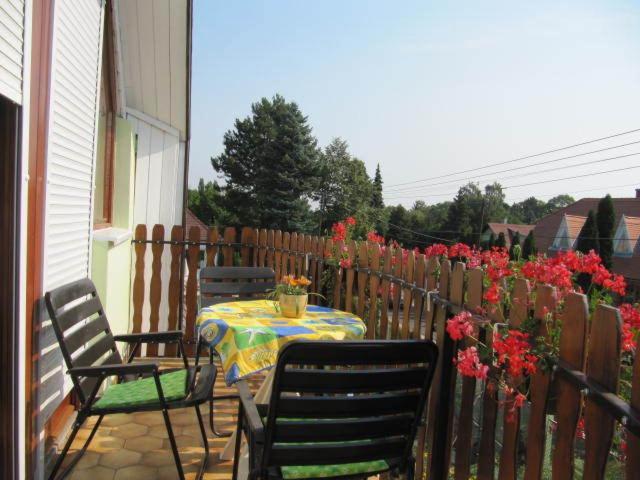 Balatongyörök Andrea Apartmanhaz חדר תמונה