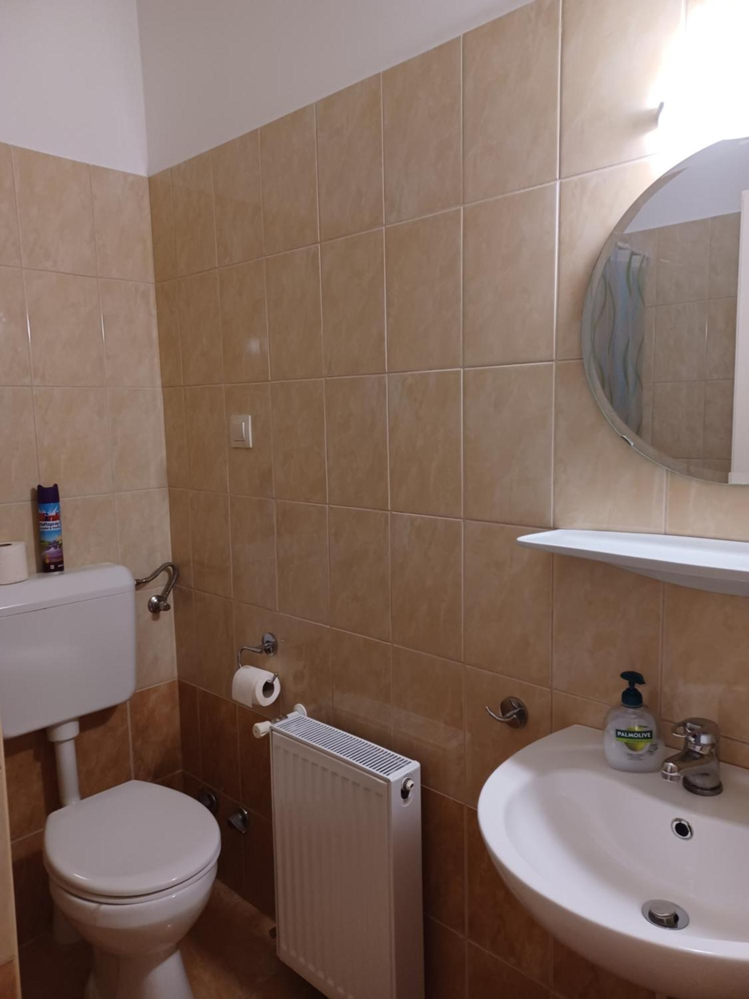 Balatongyörök Andrea Apartmanhaz מראה חיצוני תמונה