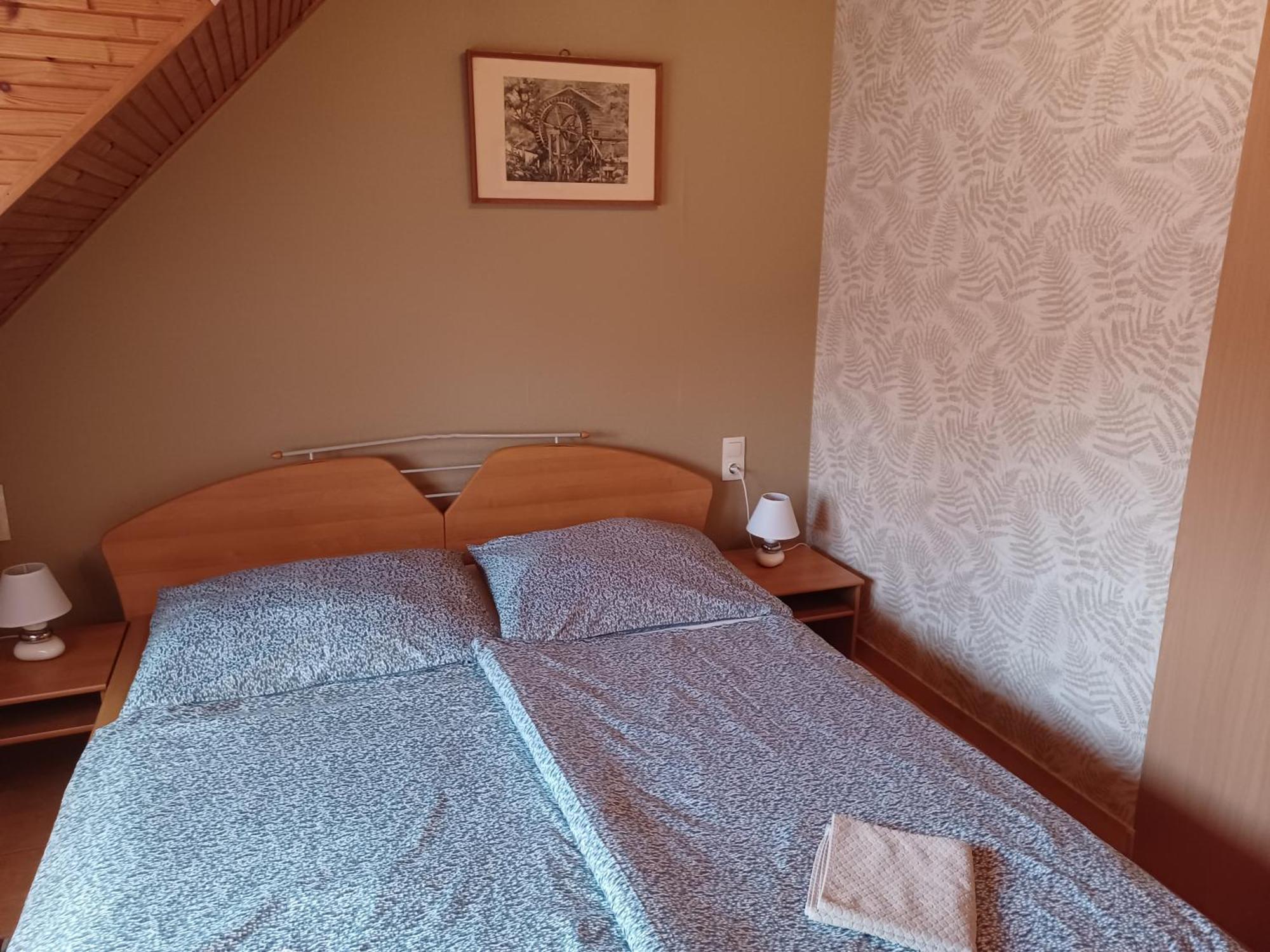 Balatongyörök Andrea Apartmanhaz מראה חיצוני תמונה