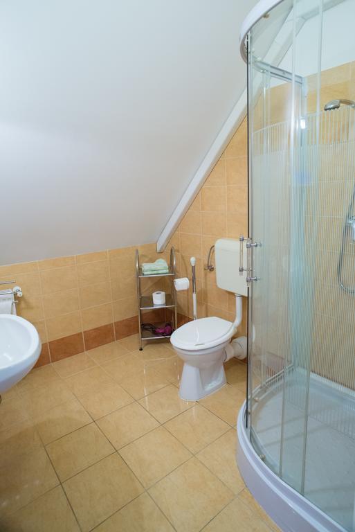 Balatongyörök Andrea Apartmanhaz מראה חיצוני תמונה