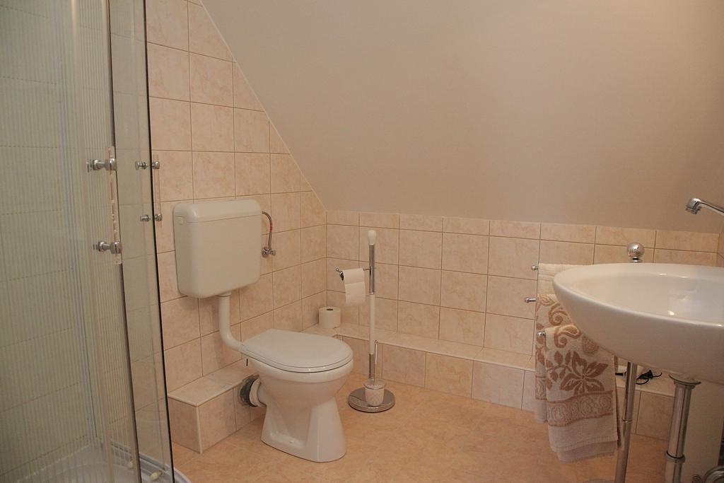 Balatongyörök Andrea Apartmanhaz מראה חיצוני תמונה